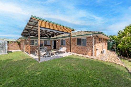 Spacious Family Living with Outdoor Entertaining & Side Access