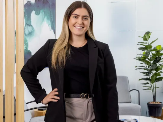 Natalie Micevic - Real Estate Agent at Barry Plant - Gladstone Park