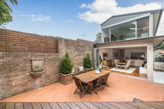 Family Home in Prestigious Cremorne Location