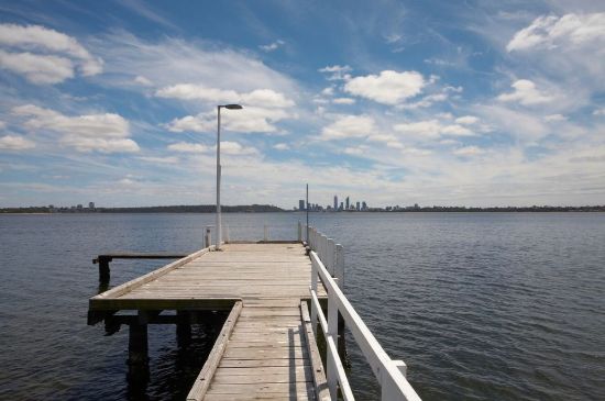 Majestic Central Estate Agents - Applecross - Real Estate Agency