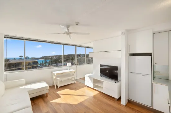 Ultra-chic pad with ocean views in the village