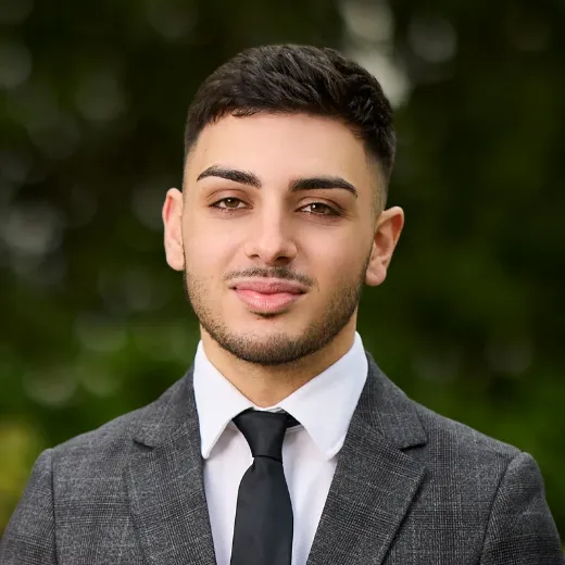 Cristian Aloisi - Real Estate Agent at Ray White Campbelltown