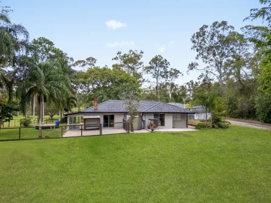 Horse Owners, Tradies, Extended Families!