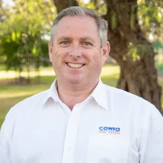 Stephen  Haslam - Real Estate Agent