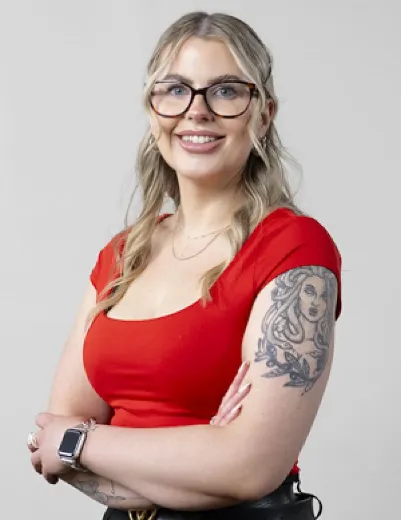 Hollie Etcell - Real Estate Agent at Carter and Co Agents - Braddon