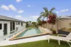 SUN, SPACE & SWEEPING OCEAN VIEWS