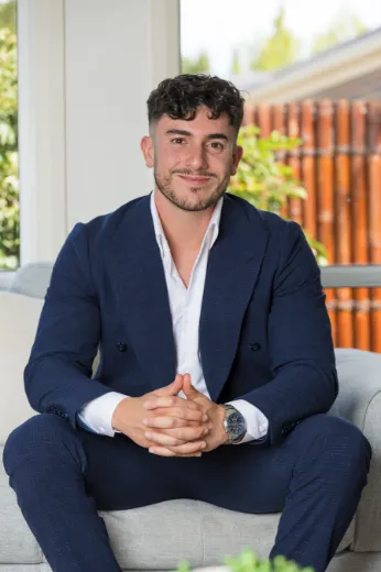 Michael Barbuto - Real Estate Agent at Barry Plant - Point Cook