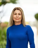 Rae White - Real Estate Agent From - Harcourts Kingsberry  - Townsville