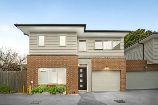 Stylish Double-Storey Living in a Prime Cheltenham Location