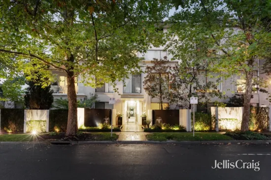 Elevated, expansive luxury living