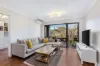 Renovated apartment in ultra-convenient location