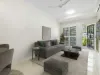 Charming Coastal Retreat in Clifton Beach!