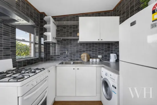 Smart, Stylish Apartment Living in a Prime Location