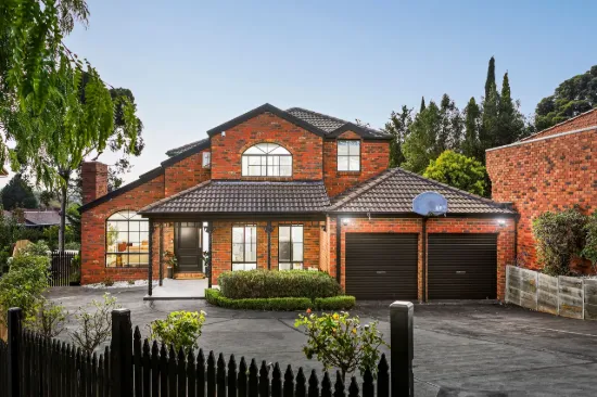 An Expansive Family Sanctuary in a Coveted Greenvale Court