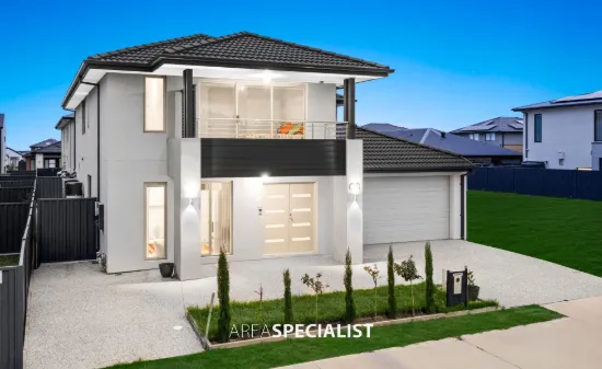 Exquisite Family Luxury in Five Farms Estate – Space, Comfort & Contemporary Elegance