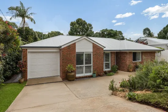 Immaculate Single Level Home with Separate Studio & Dual Living Flexibility