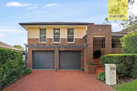 Luxurious family living in the prestigious Hunterford Estate