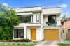 Contemporary Family Luxury in a Prime Dundas Valley Setting