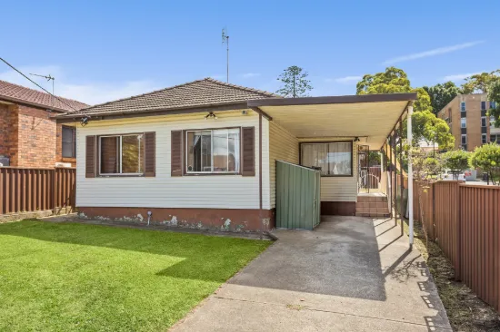 Dual Living Opportunity on 527sqm