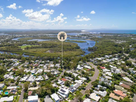 Blank Canvas in the Heart of Noosa Heads