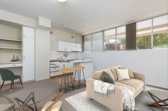 Spacious Ground Floor Living in a Prime Lifestyle Setting