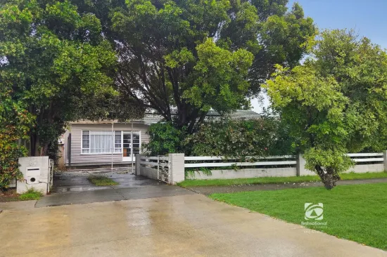 GREAT FIRST HOME OR INVESTMENT IN WEST BAIRNSDALE