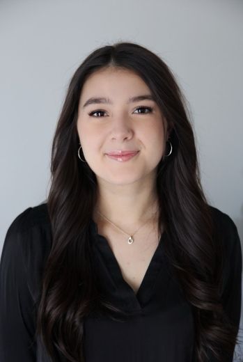 Caitlin  Wilson - Real Estate Agent at Professional Bay Islands