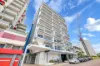 Modern 3-Bedroom Apartment with Pool & Gym – City Living