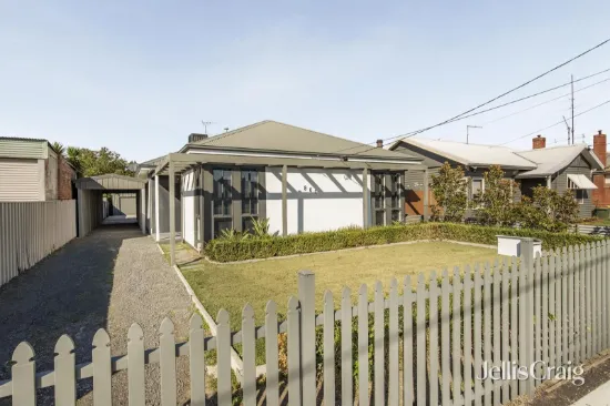 Family-sized living with entertainer’s appeal in Soldiers Hill