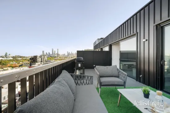 Lifestyle penthouse with spectacular sights