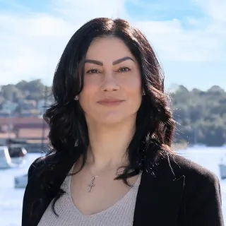 Salpi Kradjian - Real Estate Agent