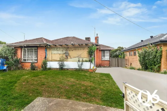 Ideal Family Living in an Excellent Location