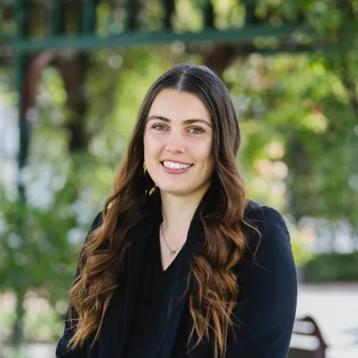 Renee Carr - Real Estate Agent at Ray White Junee