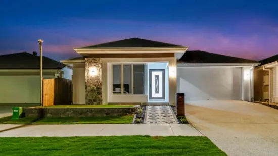 Modern Family Living with Designer Finishes!!!