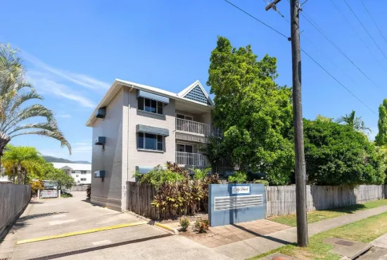 CHARMING, SPACIOUS TWO BEDROOM UNIT - LOW BODY CORPORATE FEES