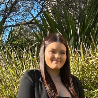 Alicia Hodge - Real Estate Agent