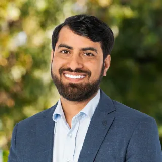Shahid Khan - Real Estate Agent