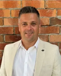 Ben Cheverall - Real Estate Agent