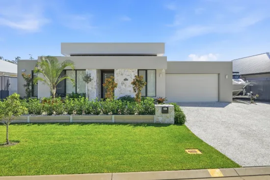 Flawless Custom-Made Designer Living