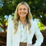 Selina McIntyre - Real Estate Agent From - Ray White - Bulimba