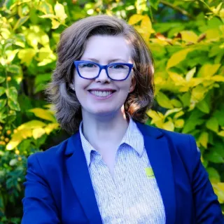 Jo Schuberth - Real Estate Agent