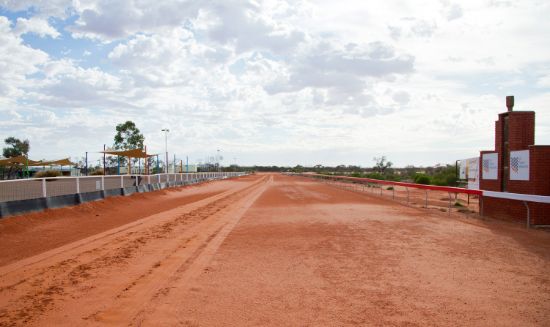 Raine & Horne - Roxby Downs (RLA 208715) - Real Estate Agency