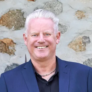 Lee Mulvey - Real Estate Agent