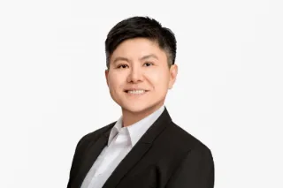 Trisiana  Muljono - Real Estate Agent