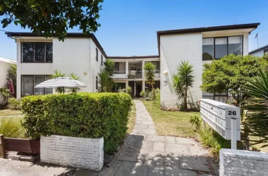 Enjoy the ultimate park-side lifestyle