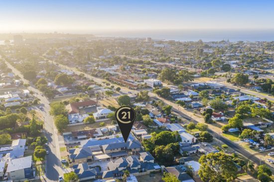 First Floor Apartment with Large Balcony - Walk to Mandurah Foreshore