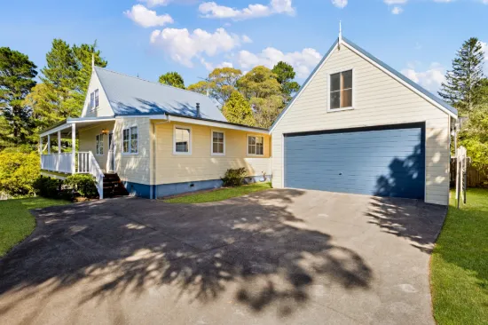 EXCELLENT OPPORTUNITY TO CREATE A BEAUTIFUL FAMILY HAVEN - ENTRY VIA STATION ST