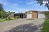 DESIGNER LIVING IN GLENELLA/MOUNT PLEASANT  -  WITH A HUGE SHED!