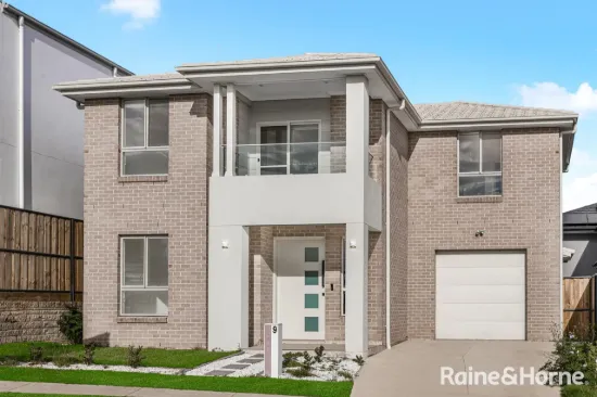 Modern Park-Facing Family Home in Box Hill