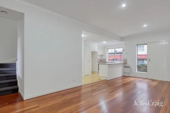 Private & peaceful living moments from Highpoint and the Maribyrnong River